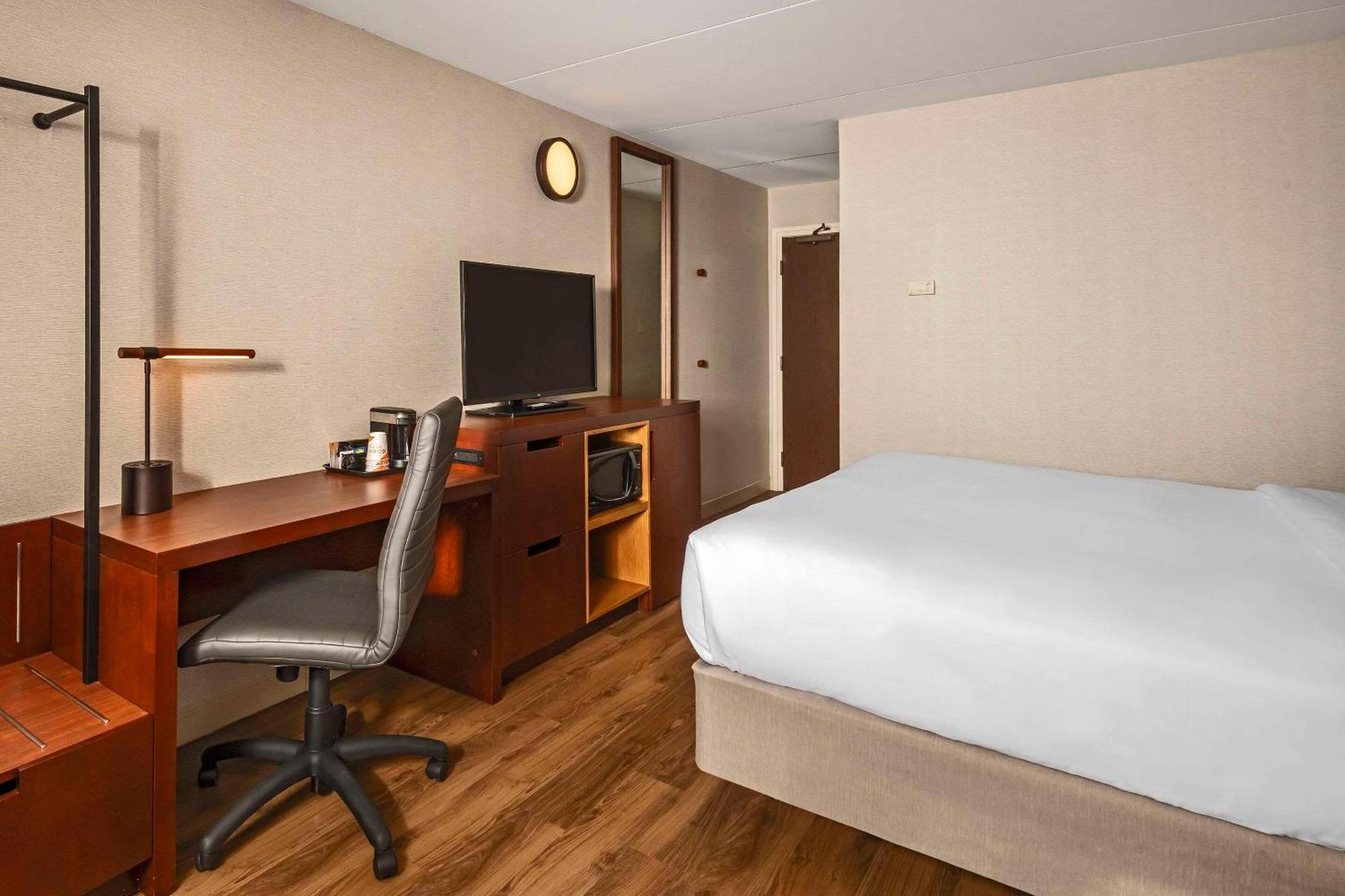 Comfort Inn Cambridge Eksteriør bilde