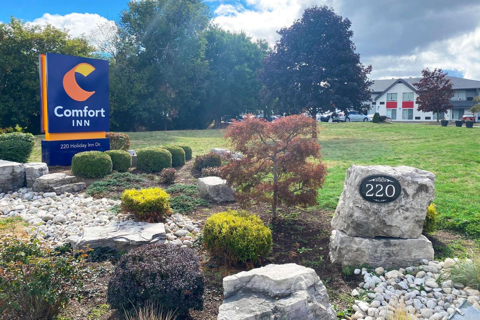 Comfort Inn Cambridge Eksteriør bilde